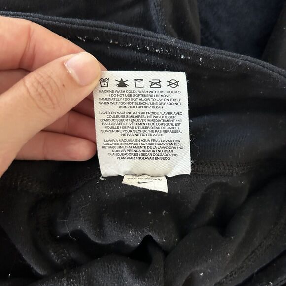 Nike Leggings Dri Fit Black Workout Cropped Capri Activewear Stretch Size Medium - Picture 10 of 10